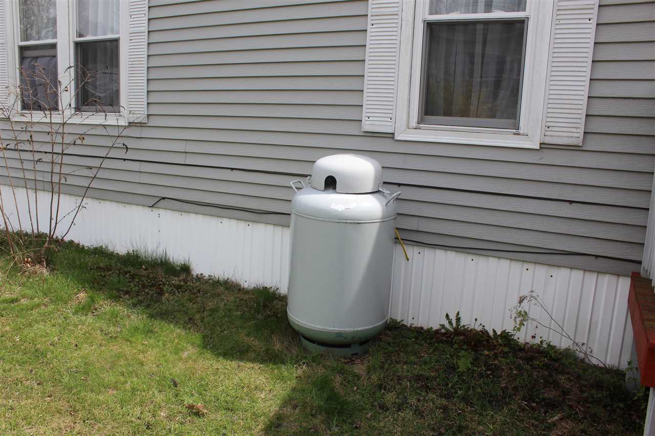 6 Kenwater Avenue Rochester, NH 03867 - Photo 3 of 5 Gallery Image 3