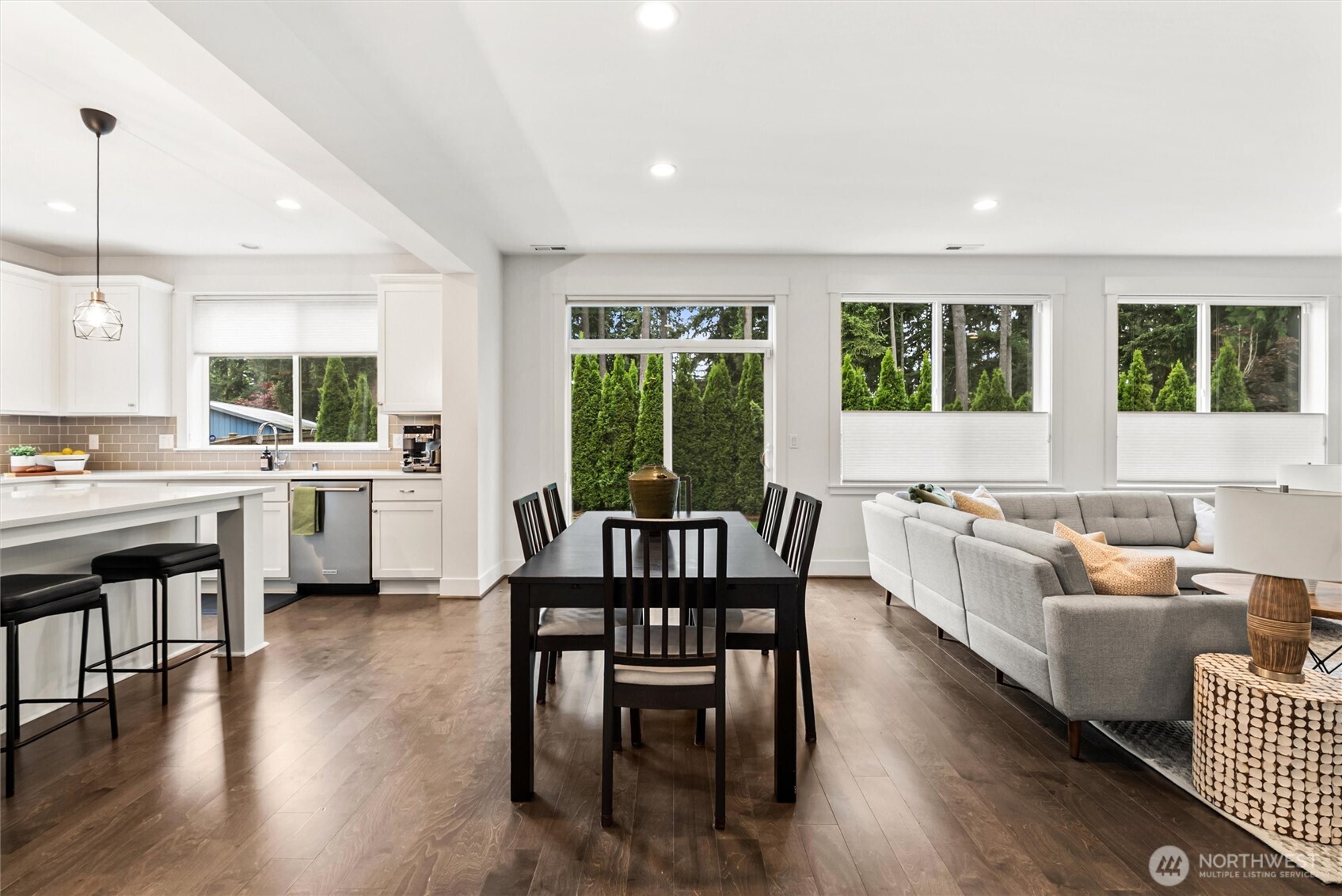 14527 160th Court Southeast Renton, WA 98059 - Photo 11 of 36 Gallery Image 11