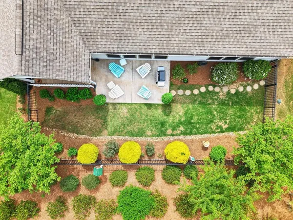$719,900 | 5645 Willow Springs Place, Hoschton, GA 30548