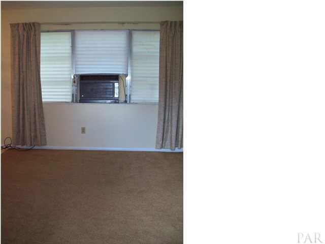 805 East Montclair Road Pensacola, FL 32505 - Photo 4 of 21 Gallery Image 4