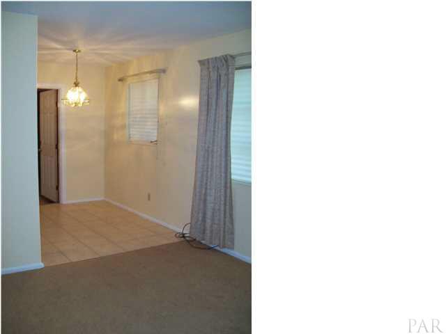 805 East Montclair Road Pensacola, FL 32505 - Photo 6 of 21 Gallery Image 6