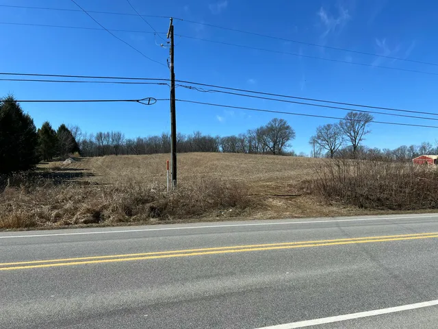 $697,975 | 5725 Whitneyville Avenue Southeast, Alto, MI 49302