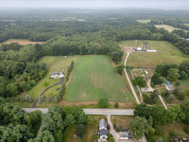 $697,975 | 5725 Whitneyville Avenue Southeast, Alto, MI 49302