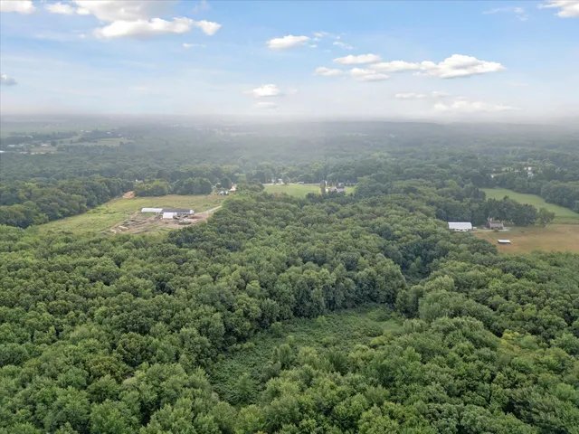 $697,975 | 5725 Whitneyville Avenue Southeast, Alto, MI 49302