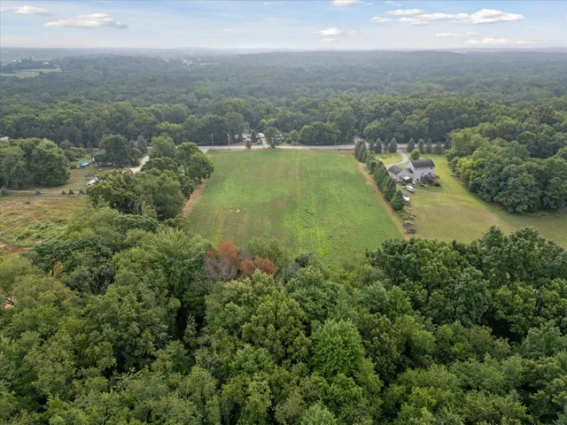 $697,975 | 5725 Whitneyville Avenue Southeast, Alto, MI 49302