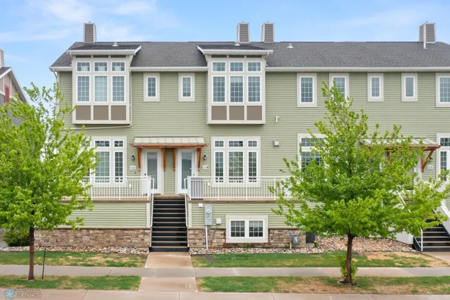 $362,000 | 503 33rd Way East, Unit B, West Fargo, ND 58078