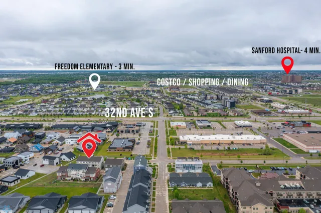 $362,000 | 503 33rd Way East, Unit B, West Fargo, ND 58078