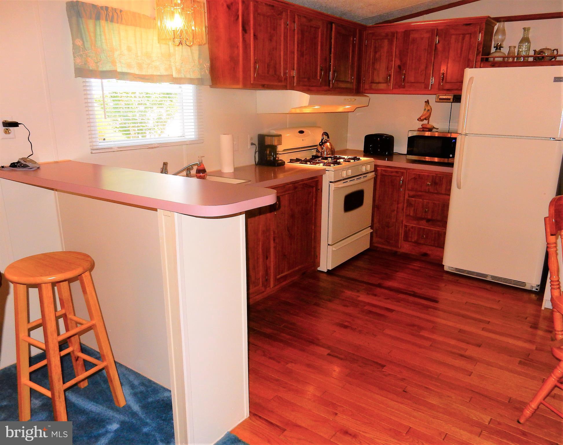 10505 Cedarville Road Brandywine, MD 20613 - Photo 2 of 24 C w/Breakfast Barountry Kitchen