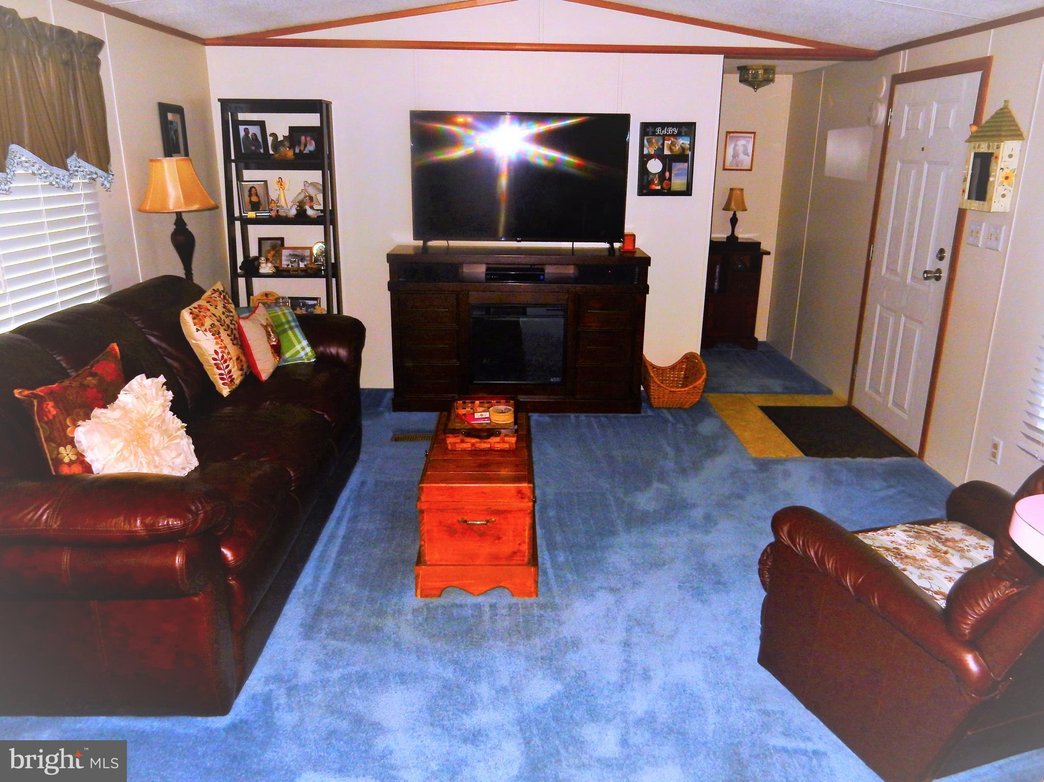 10505 Cedarville Road Brandywine, MD 20613 - Photo 7 of 24 Big Living Room