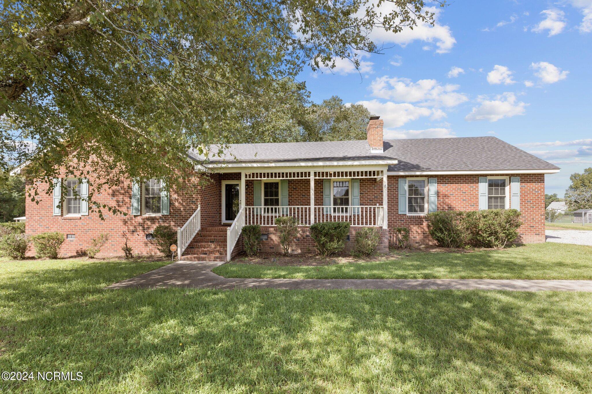1212 Red Oak Road Nashville, NC 27856 - Photo 1 of 45 Porch
