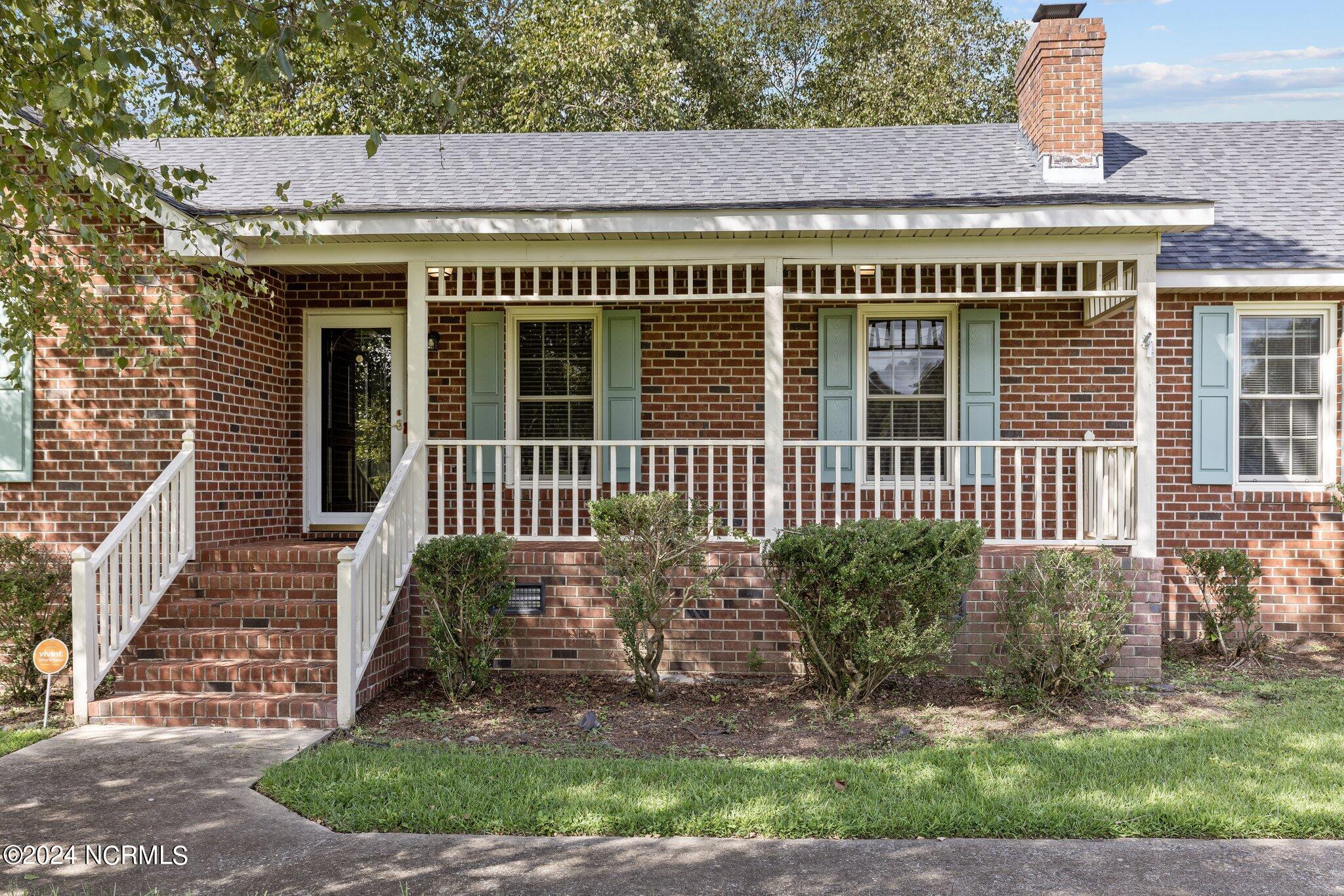 1212 Red Oak Road Nashville, NC 27856 - Photo 2 of 45 39-web-or-mls-8Y3A0684