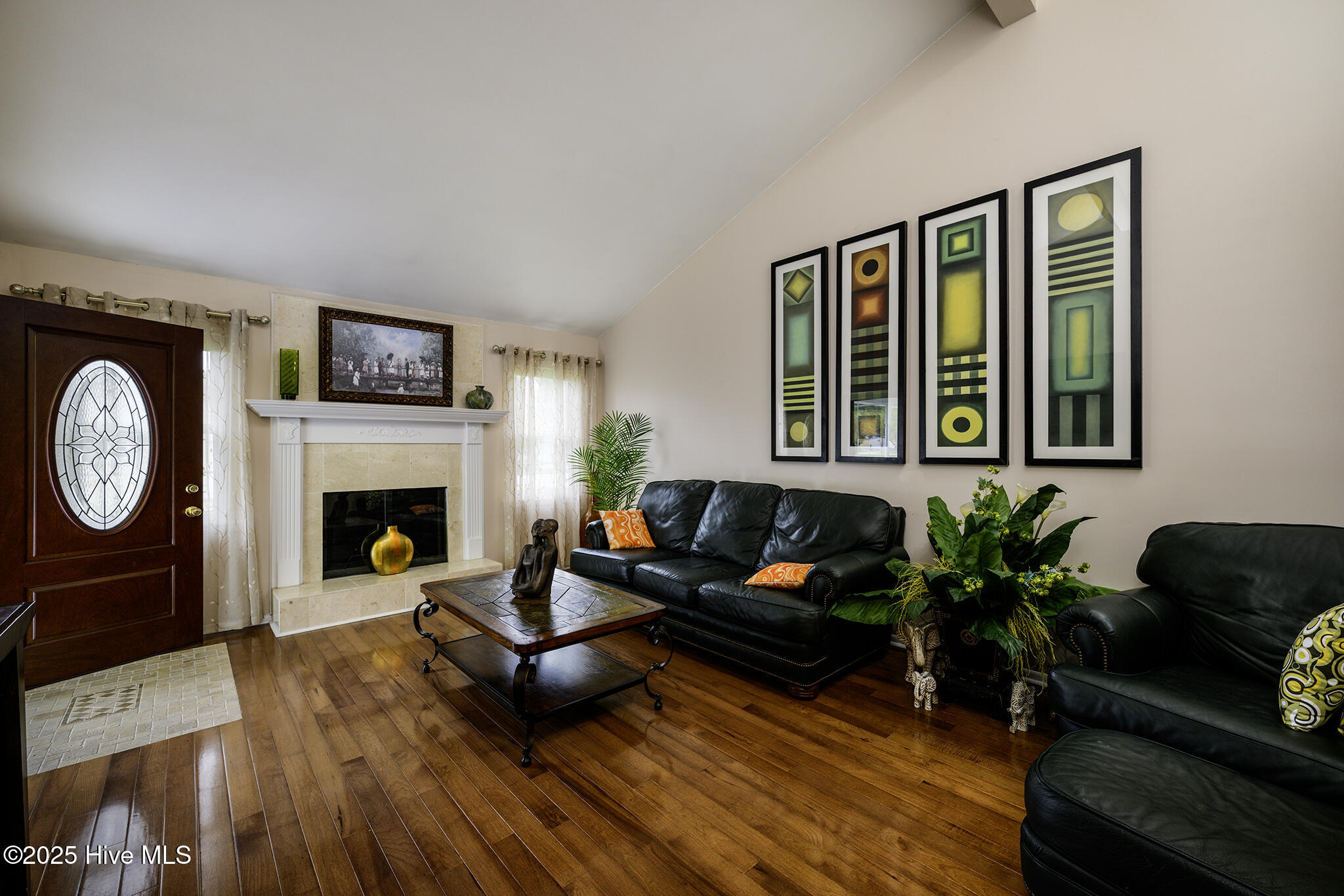 2408 Educational Drive New Bern, NC 28562 - Photo 2 of 38 Living Room with Vaulted Ceiling