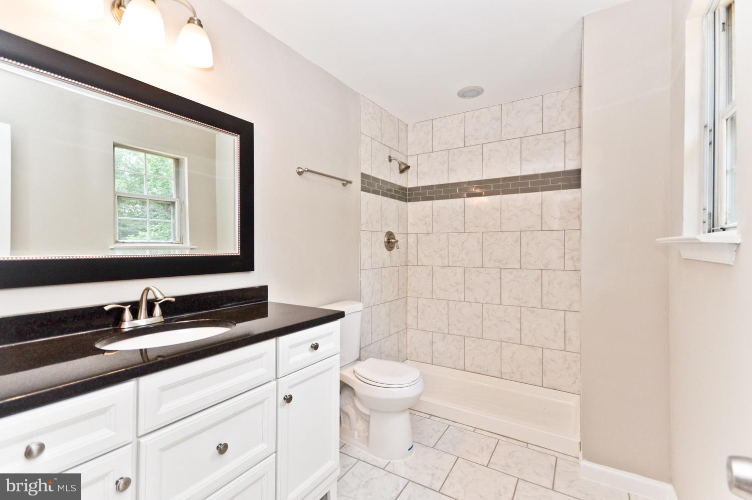 16232 Livingston Road Accokeek, MD 20607 - Photo 11 of 24 Bath (Master)