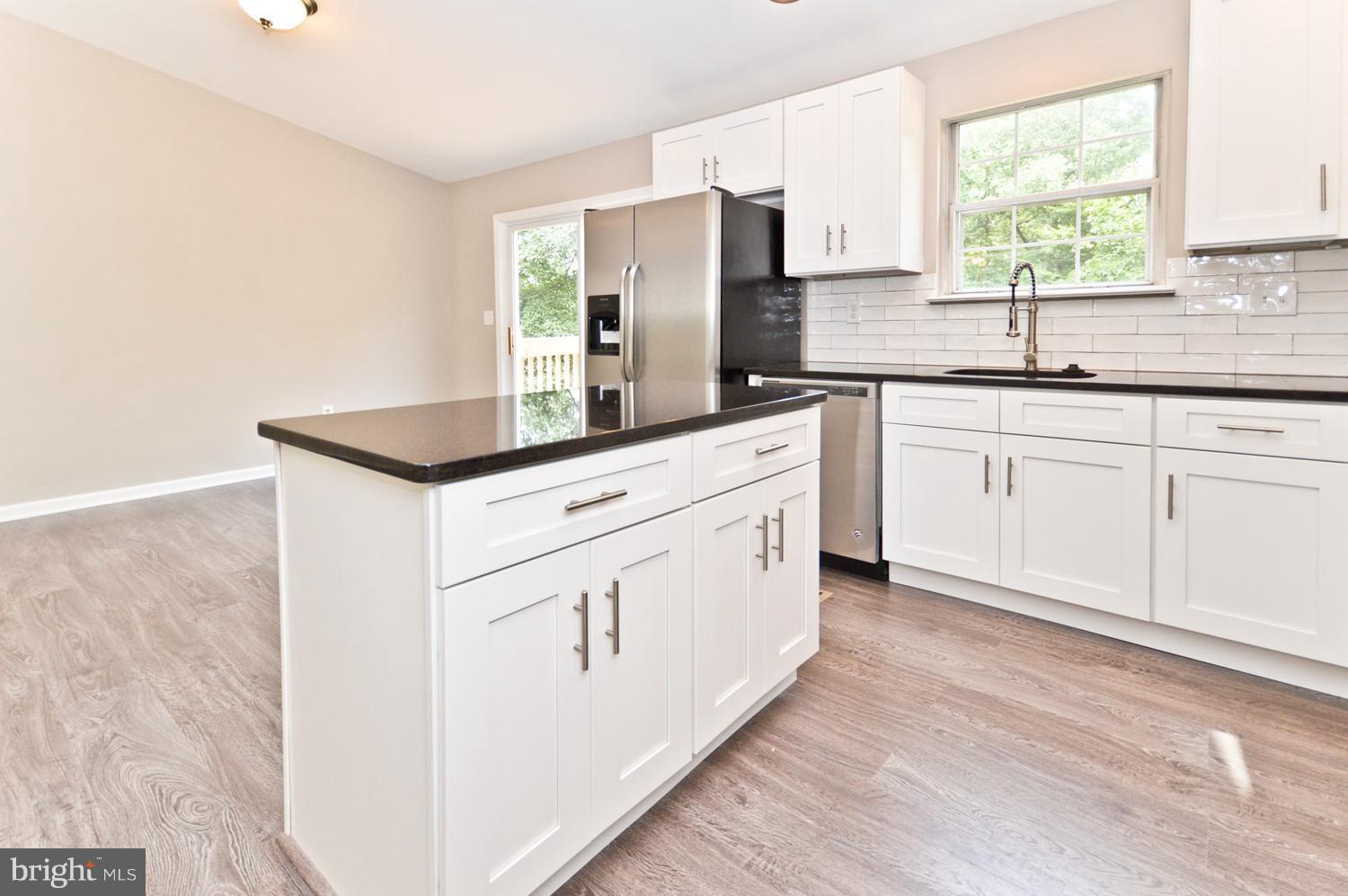 16232 Livingston Road Accokeek, MD 20607 - Photo 21 of 24 Kitchen