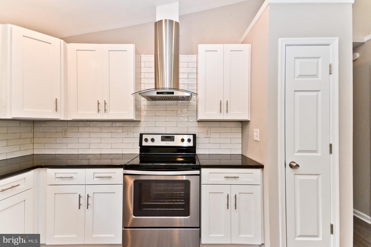 16232 Livingston Road Accokeek, MD 20607 - Photo 4 of 24 Kitchen Gourmet