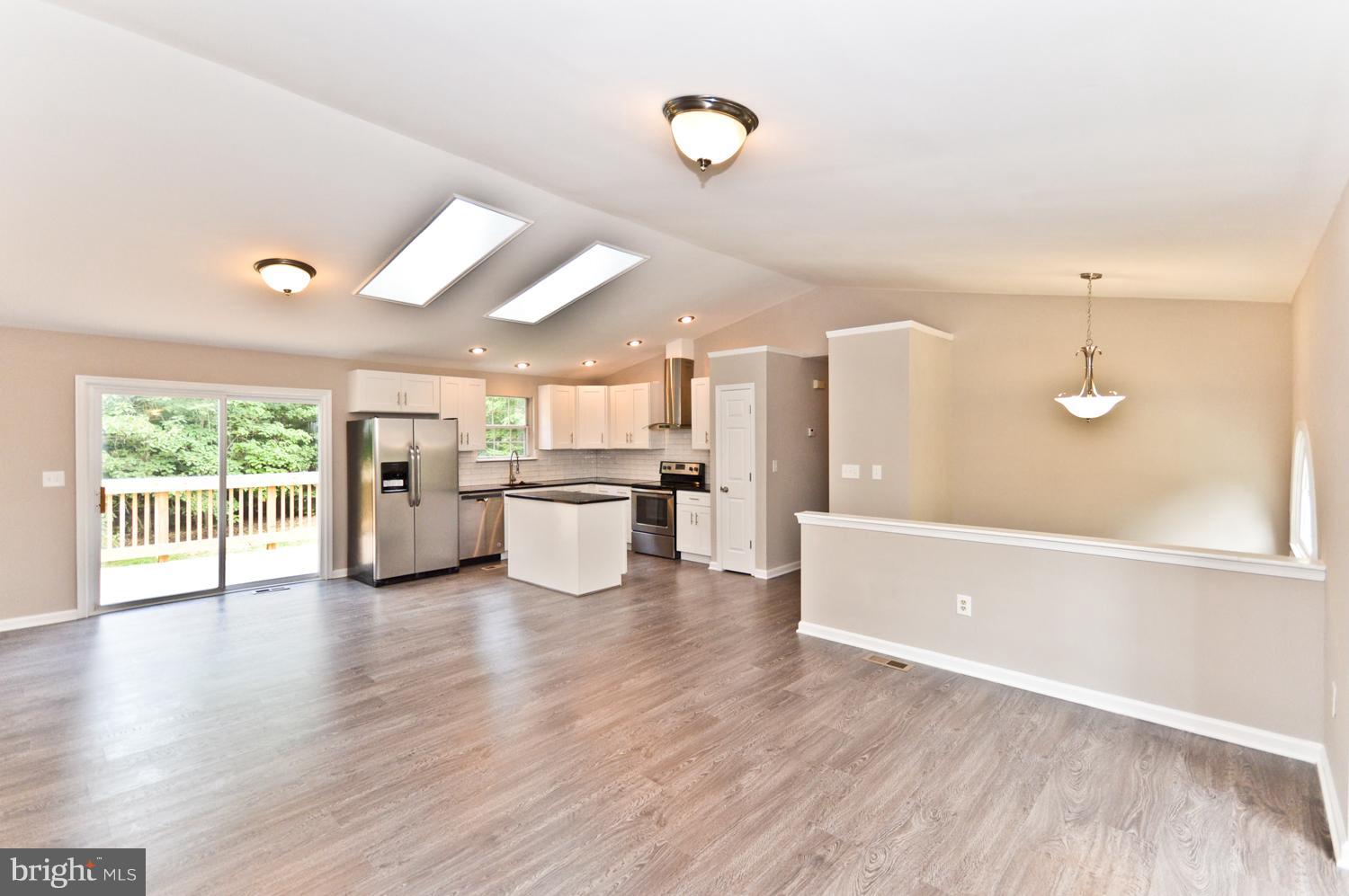 16232 Livingston Road Accokeek, MD 20607 - Photo 8 of 24 Kitchen