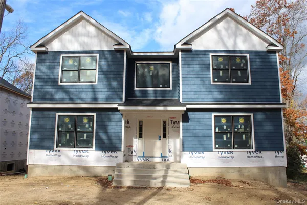$1,750,000 | 758 Connecticut View Drive, Mill Neck, NY 11765