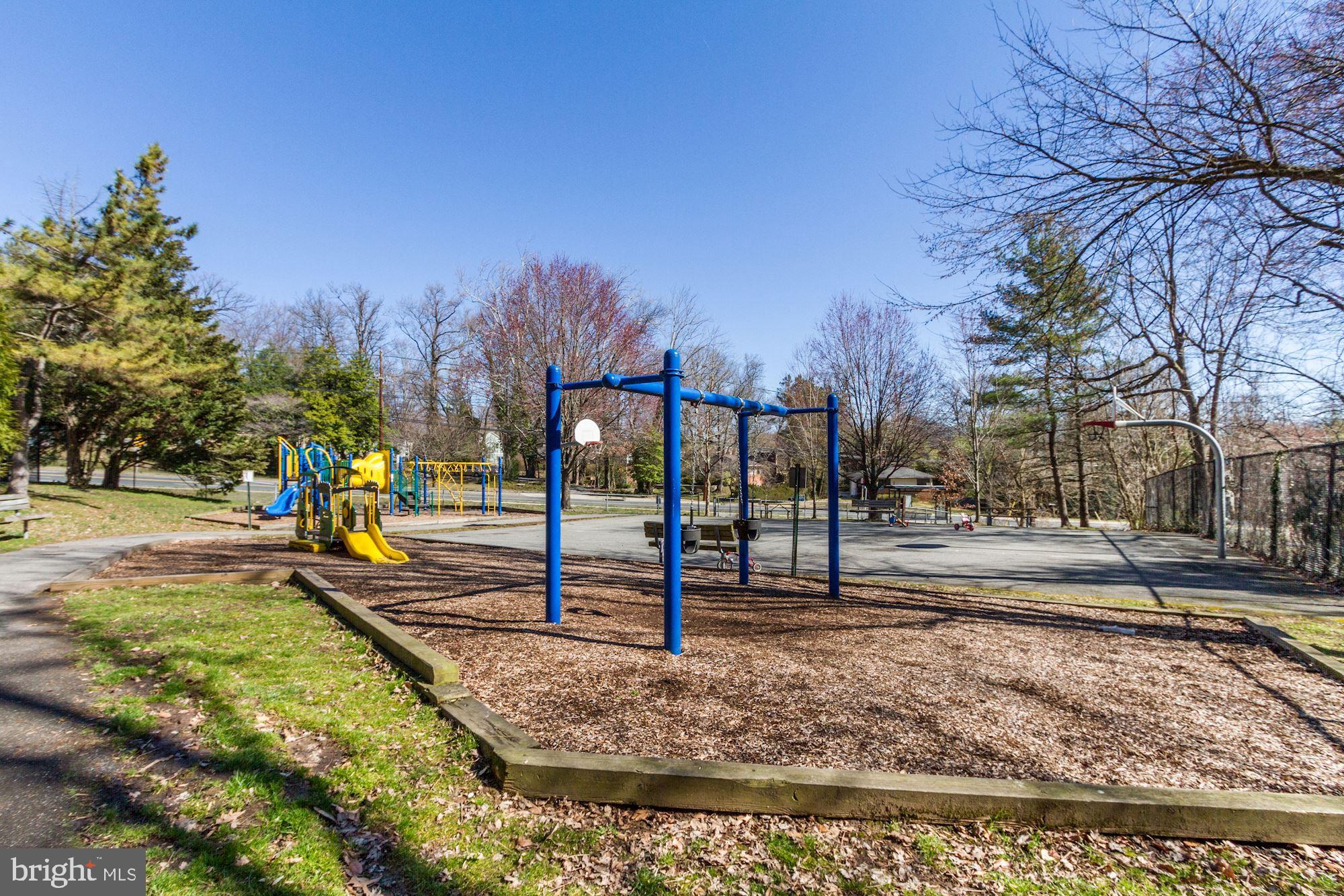 6006 Madawaska Road Bethesda, MD 20816 - Photo 27 of 30 Gallery Image 27