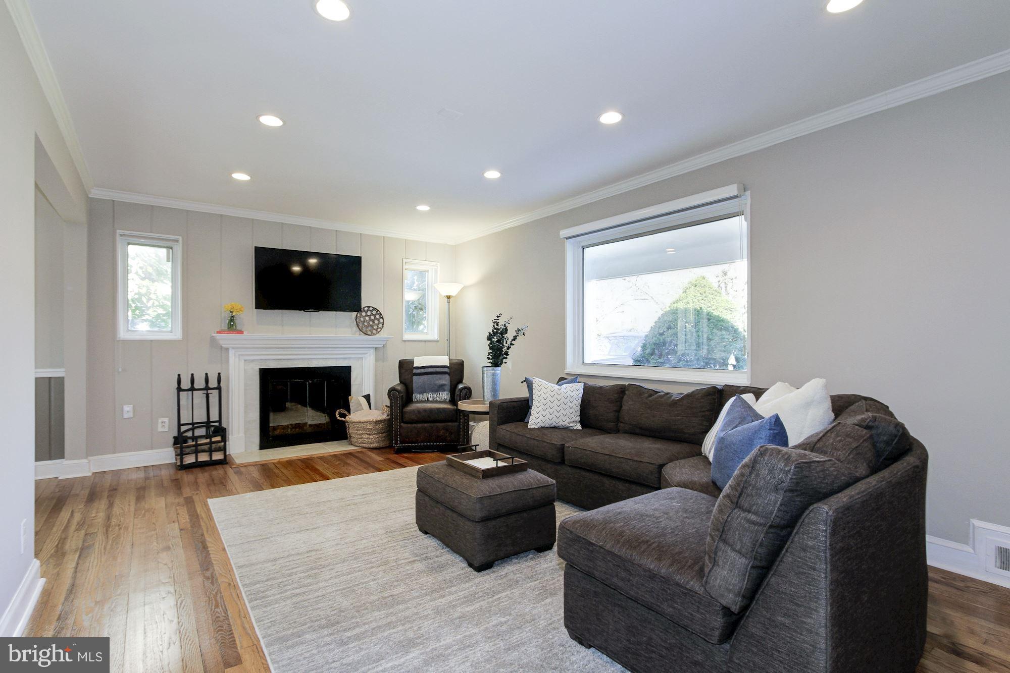 6006 Madawaska Road Bethesda, MD 20816 - Photo 5 of 30 Gallery Image 5