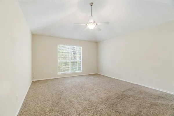 $334,999 | 231 Oak Hill, Powderly, TX 75473