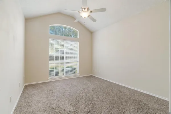 $334,999 | 231 Oak Hill, Powderly, TX 75473