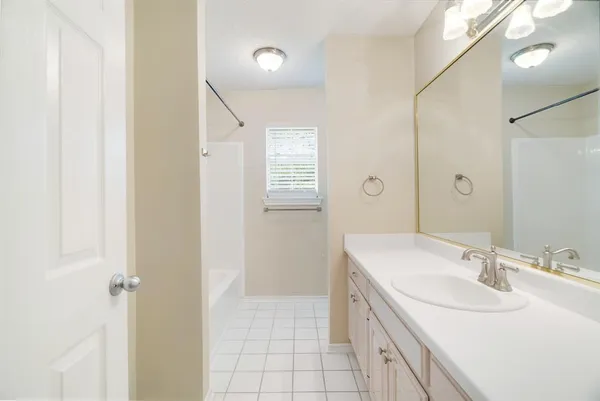 $334,999 | 231 Oak Hill, Powderly, TX 75473