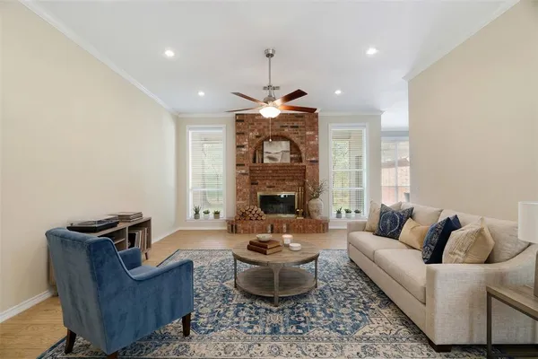 $334,999 | 231 Oak Hill, Powderly, TX 75473