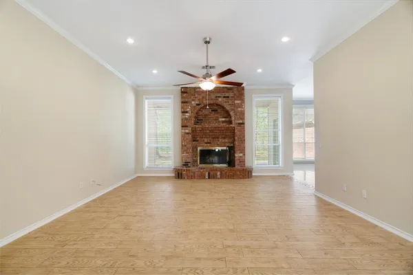 $334,999 | 231 Oak Hill, Powderly, TX 75473