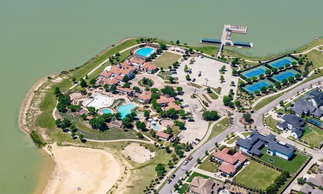 $650,000 | 1807 Coopers Hawk Drive, Arlington, TX 76005