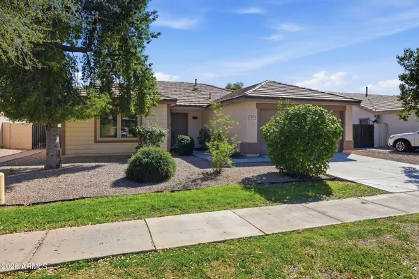 $519,900 | 495 West Fabens Lane, Gilbert, AZ 85233