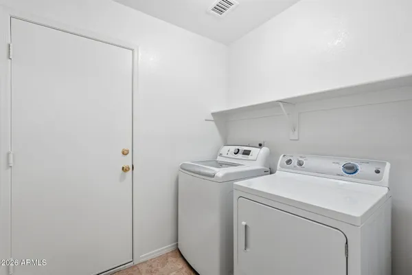 $519,900 | 495 West Fabens Lane, Gilbert, AZ 85233