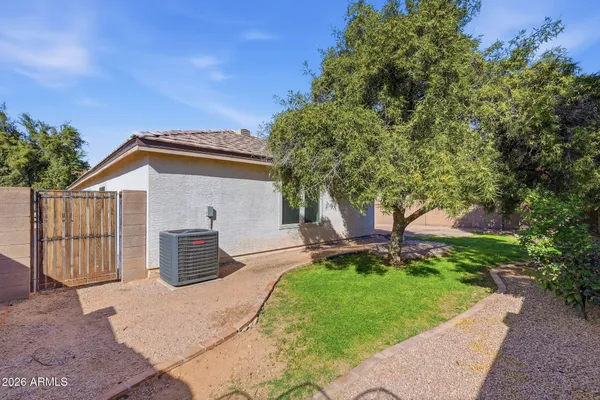 $519,900 | 495 West Fabens Lane, Gilbert, AZ 85233