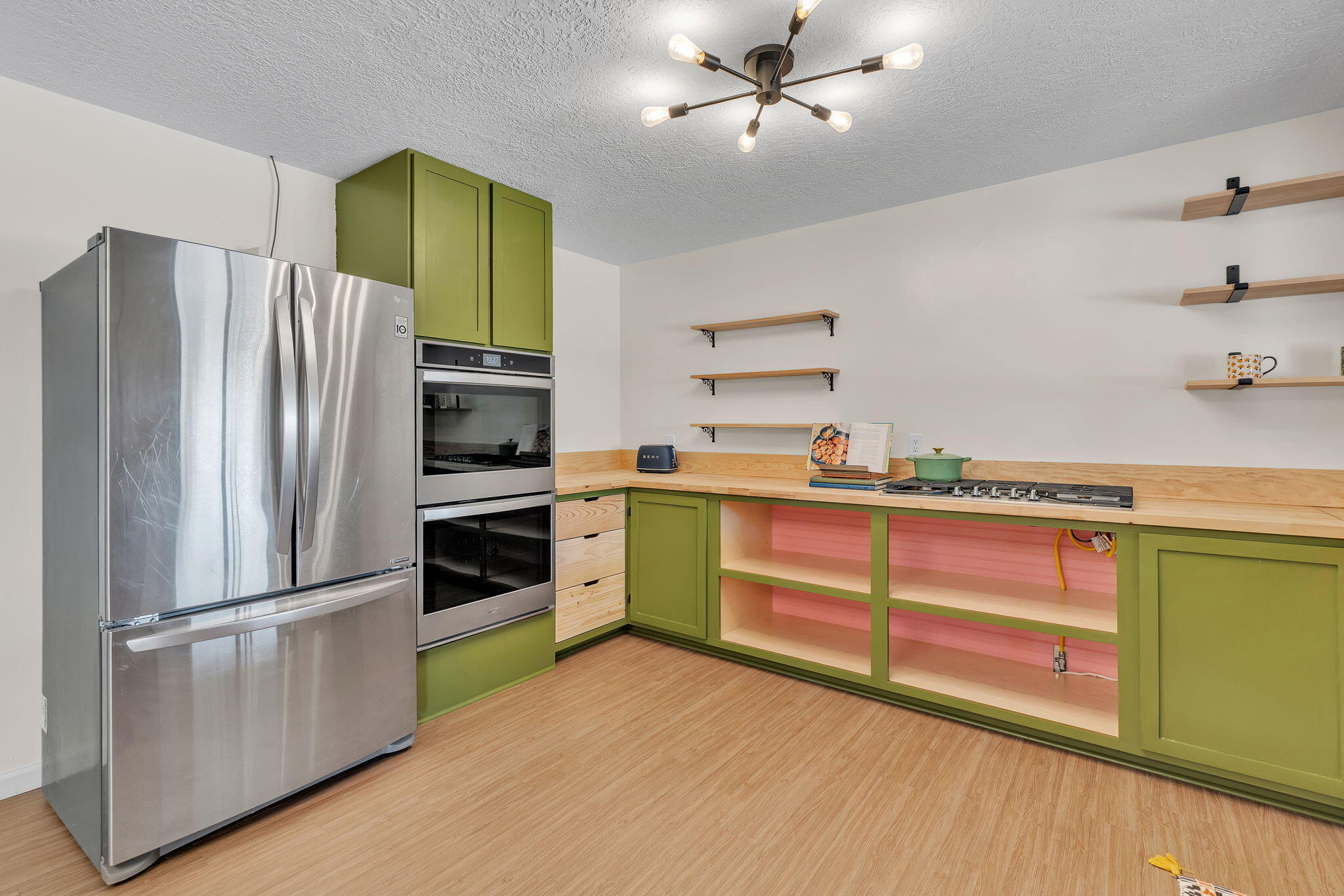 2707 Floral Road Northwest Albuquerque, NM 87104 - Photo 15 of 52 Gallery Image 15