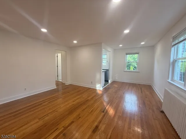 $2,150 | 747 Linden Avenue, Unit 2, Rahway, NJ 07065