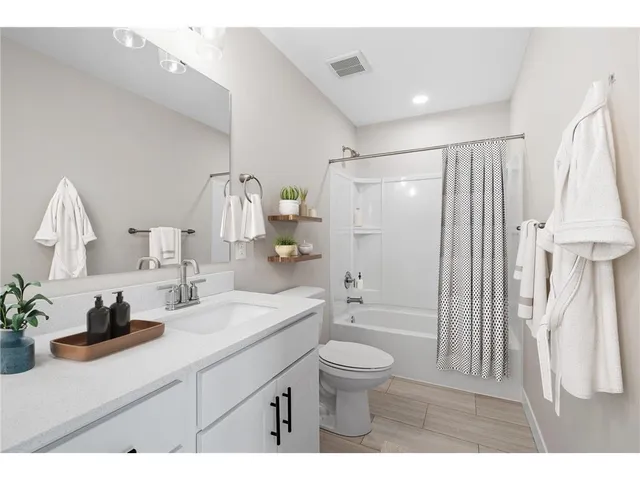 $4,513 | 6757 Allen Way, Inver Grove Heights, MN 55077