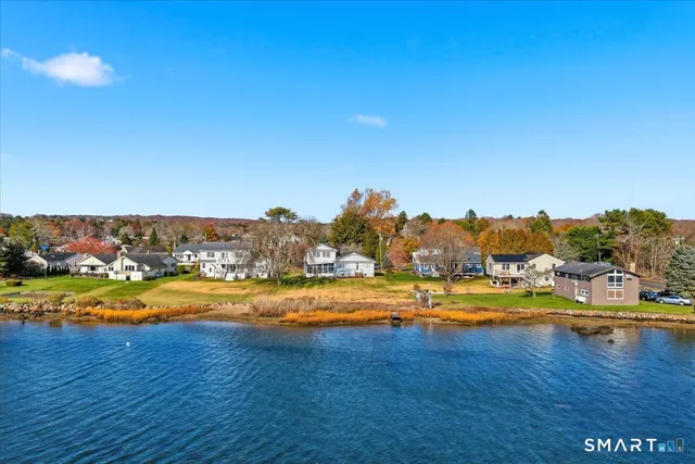 $1,225,000 | 3 Lamberts Lane, Stonington, CT 06378