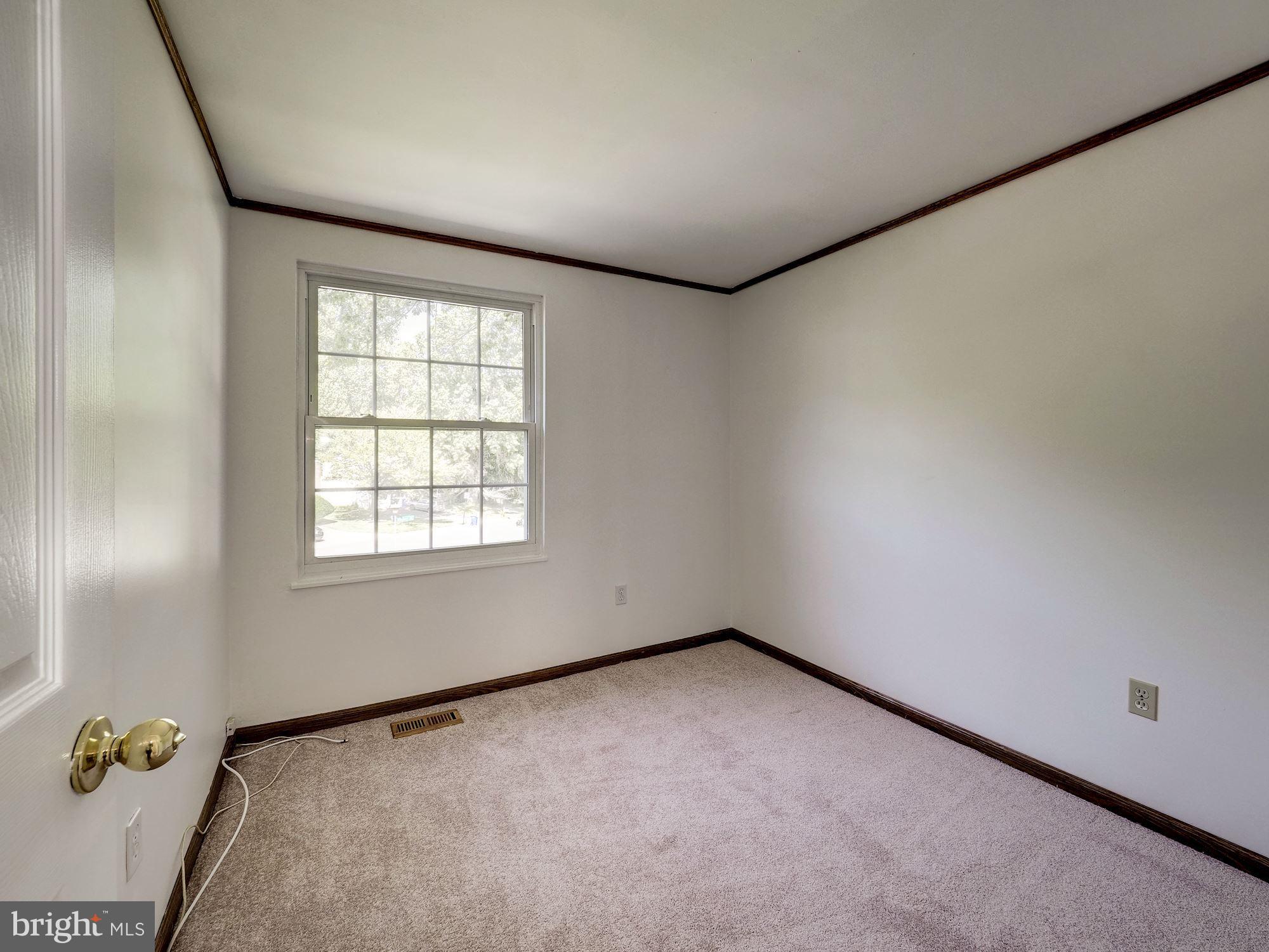 15420 Valencia Street Silver Spring, MD 20905 - Photo 16 of 31 Gallery Image 16