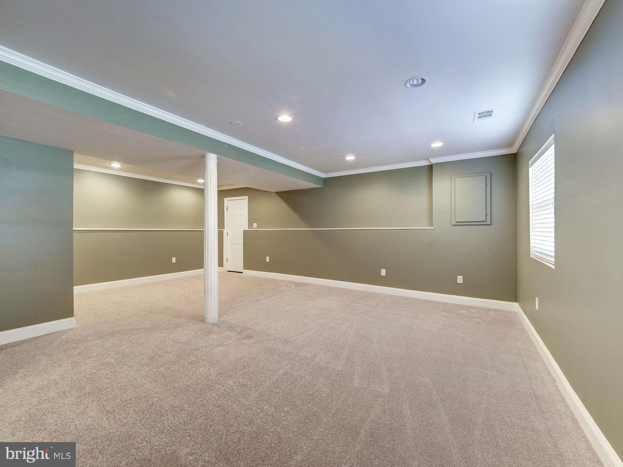 15420 Valencia Street Silver Spring, MD 20905 - Photo 17 of 31 Gallery Image 17