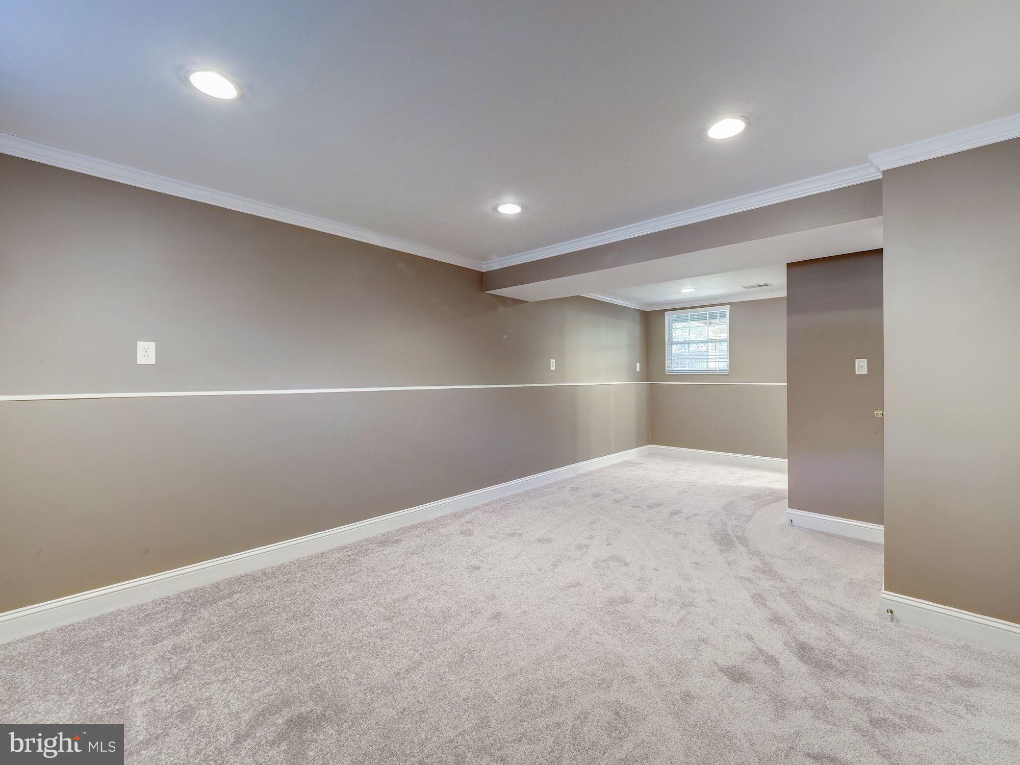 15420 Valencia Street Silver Spring, MD 20905 - Photo 22 of 31 Gallery Image 22