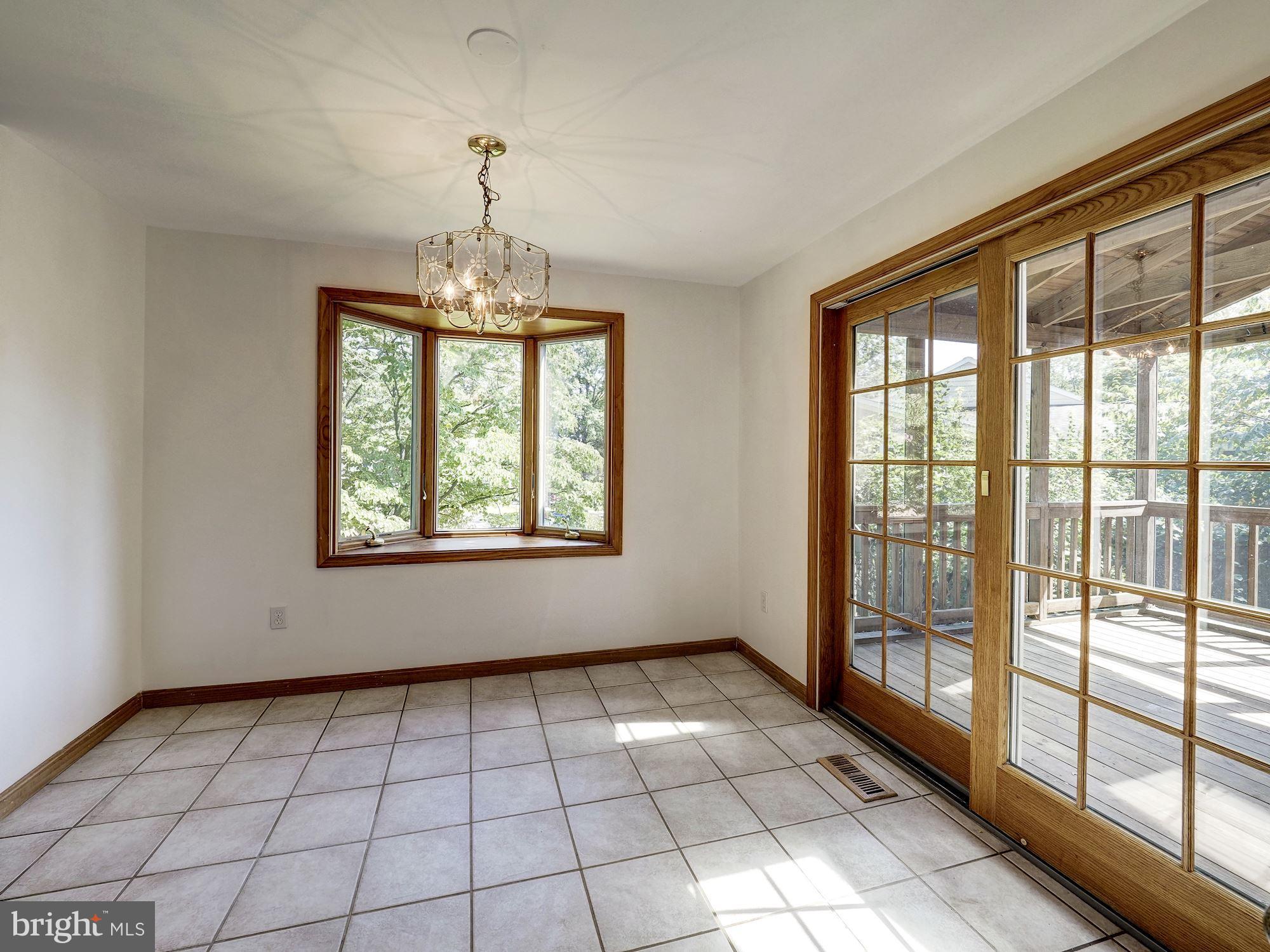 15420 Valencia Street Silver Spring, MD 20905 - Photo 8 of 31 Gallery Image 8