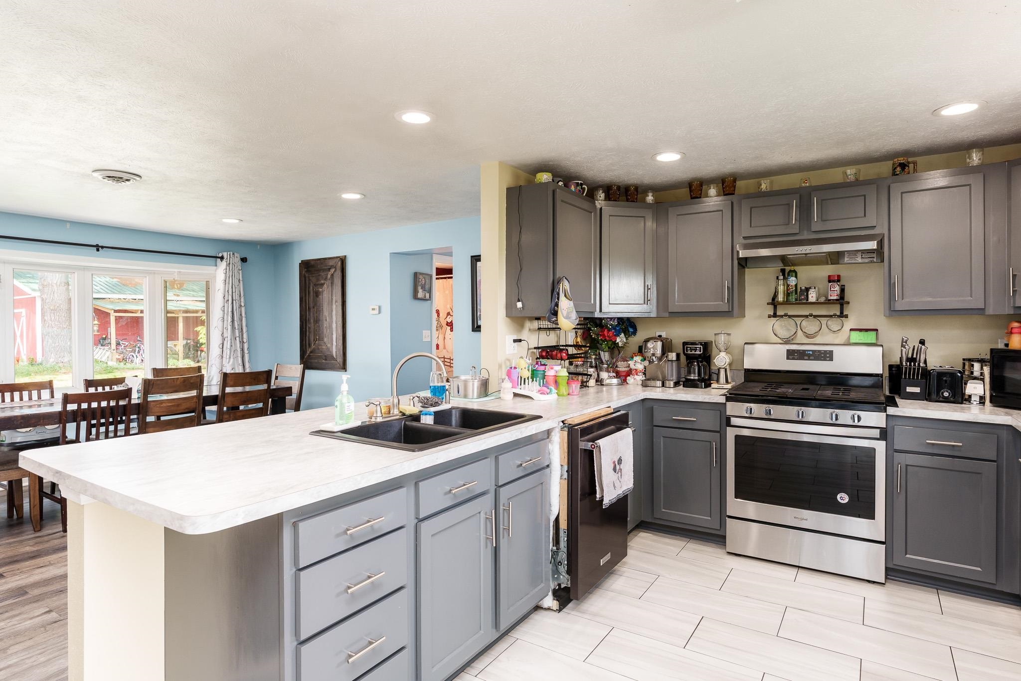 15285 Wittwer Road South Beloit, IL 61080 - Photo 12 of 31 Gallery Image 12