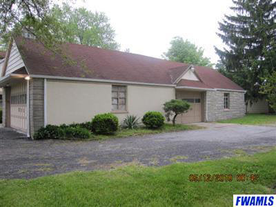 625 West Wallen Road Fort Wayne, IN 46825 - Photo 2 of 22 Gallery Image 2