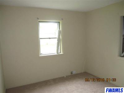 625 West Wallen Road Fort Wayne, IN 46825 - Photo 14 of 22 Gallery Image 14