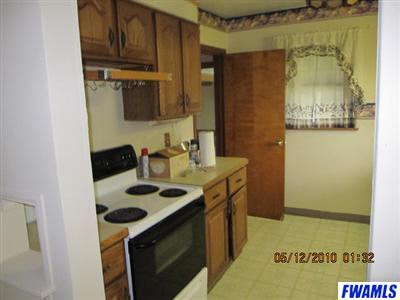 625 West Wallen Road Fort Wayne, IN 46825 - Photo 9 of 22 Gallery Image 9