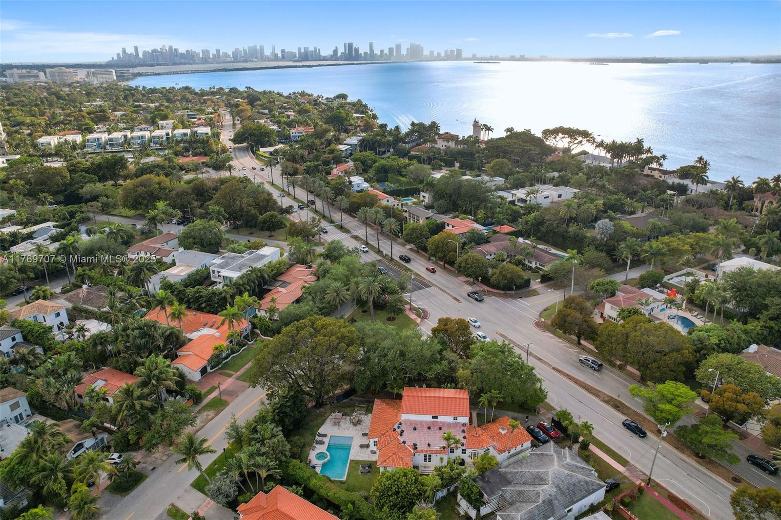 5101 Alton Road Miami Beach, FL 33140 - Photo 4 of 39