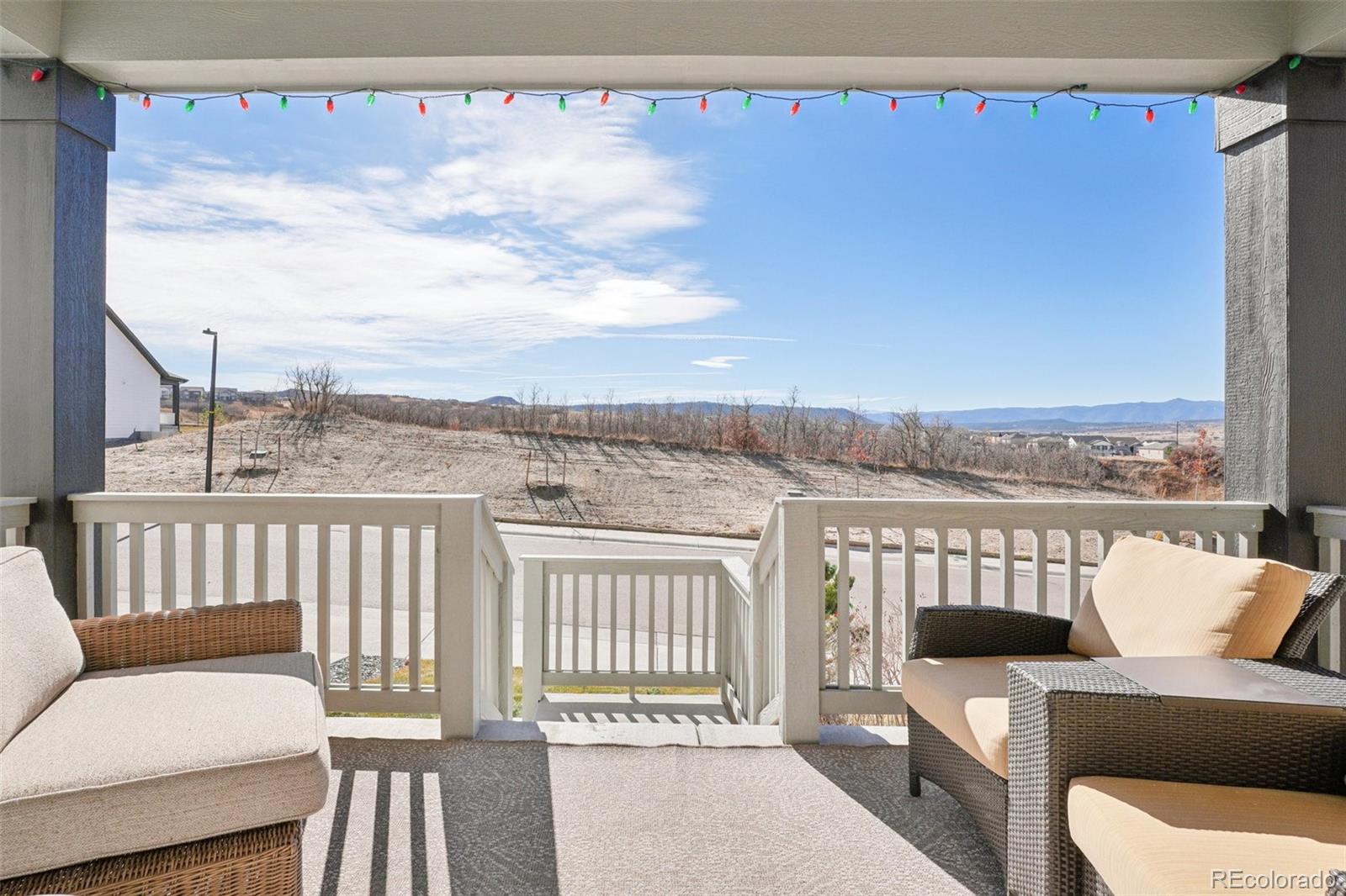 624 Simmental Loop Castle Rock, CO 80104 - Photo 3 of 43