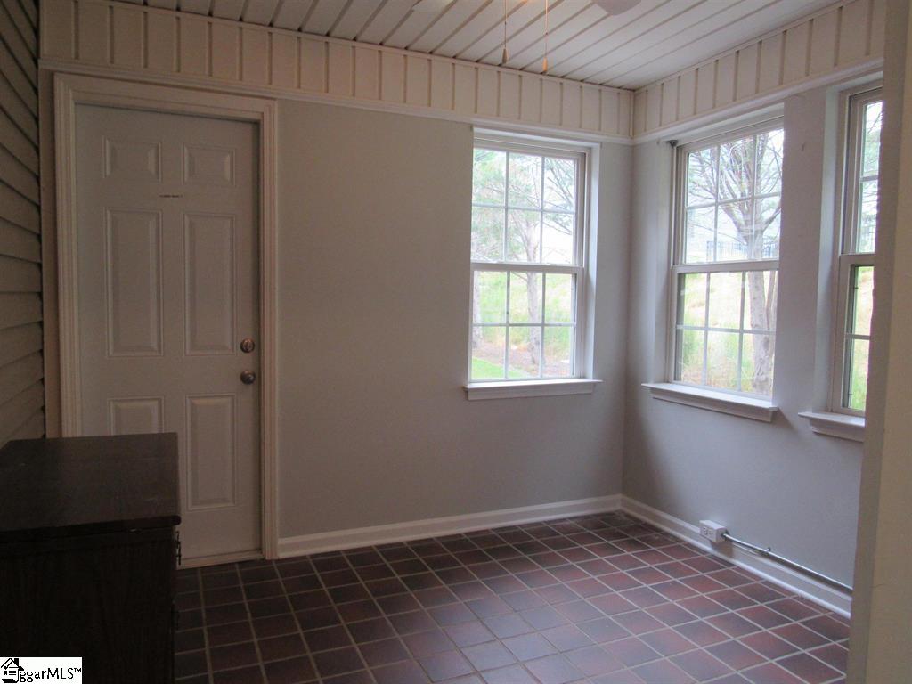 419 East Butler Road, Unit 1 Mauldin, SC 29662 - Photo 14 of 21