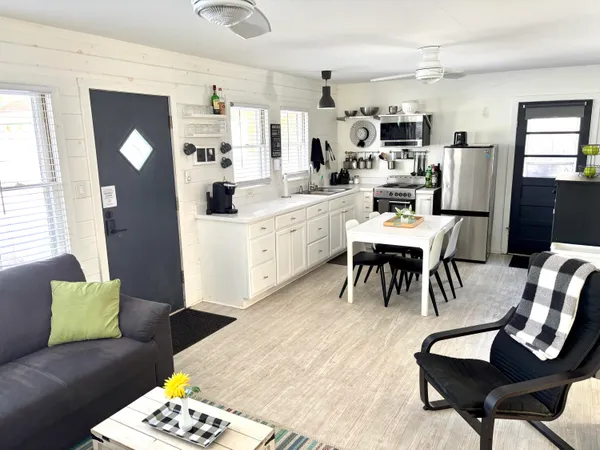 $199,000 | 67404 Victory Shore Drive, Unit 6, Dowagiac, MI 49047