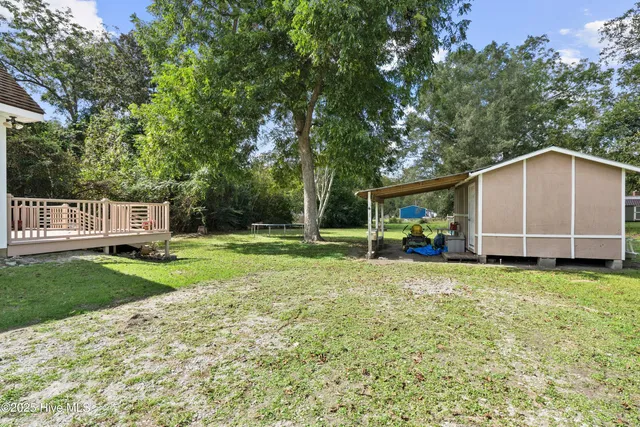 $280,000 | 606 Jenkins Avenue, Maysville, NC 28555