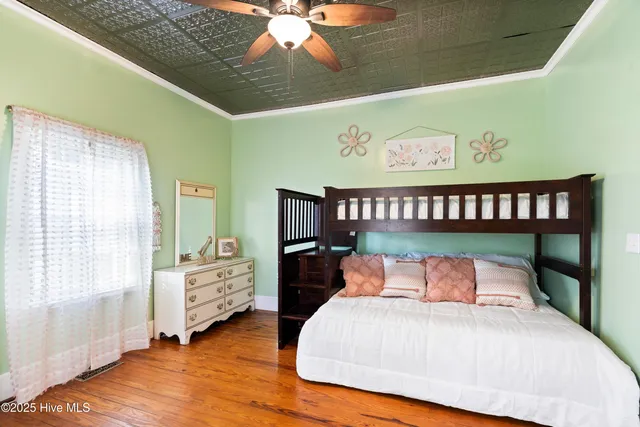 $280,000 | 606 Jenkins Avenue, Maysville, NC 28555